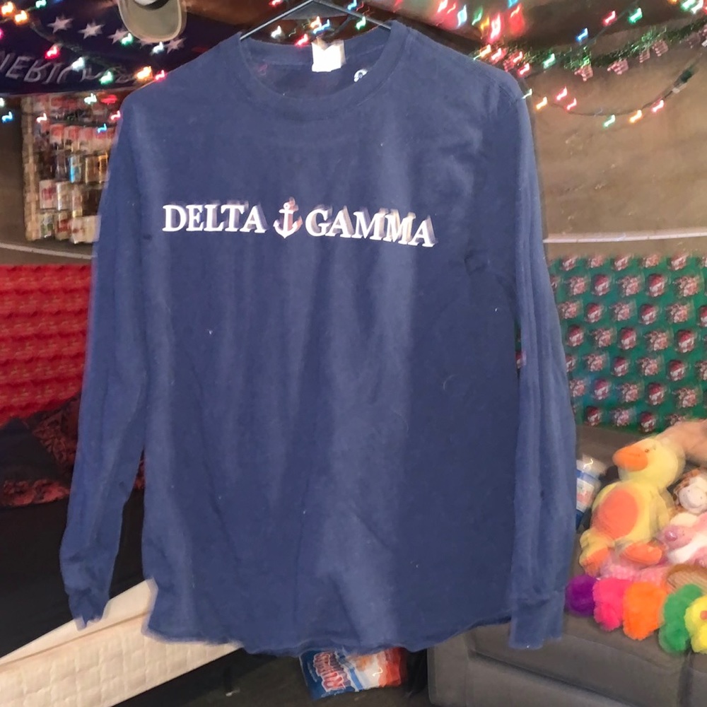 long sleeve graphic tee
